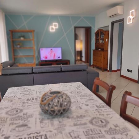 Garda Dreams Apartment Torri Del Benaco Exterior photo