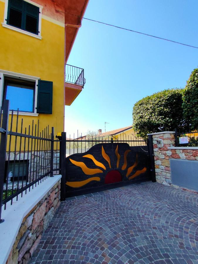 Garda Dreams Apartment Torri Del Benaco Exterior photo
