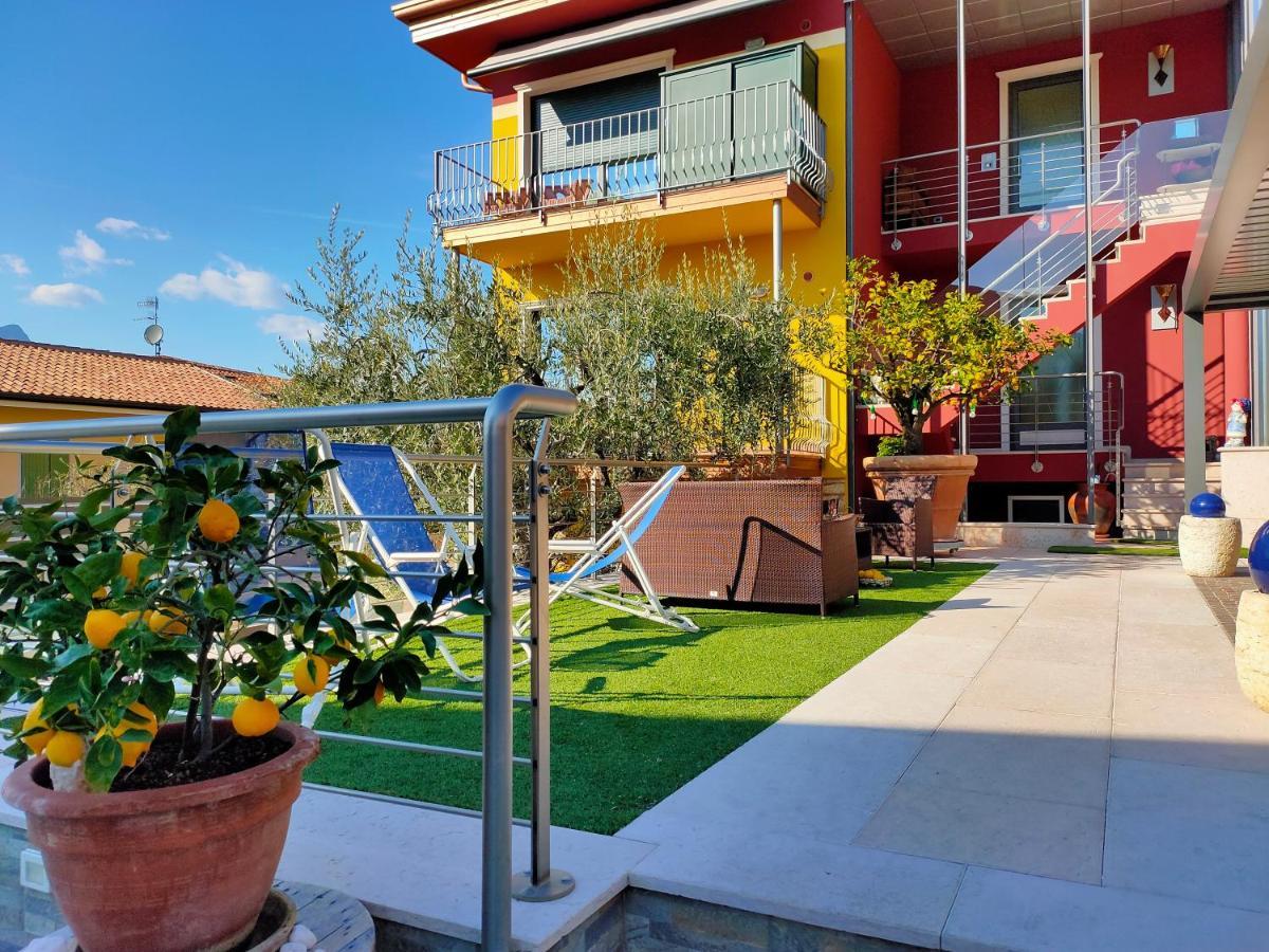 Garda Dreams Apartment Torri Del Benaco Exterior photo