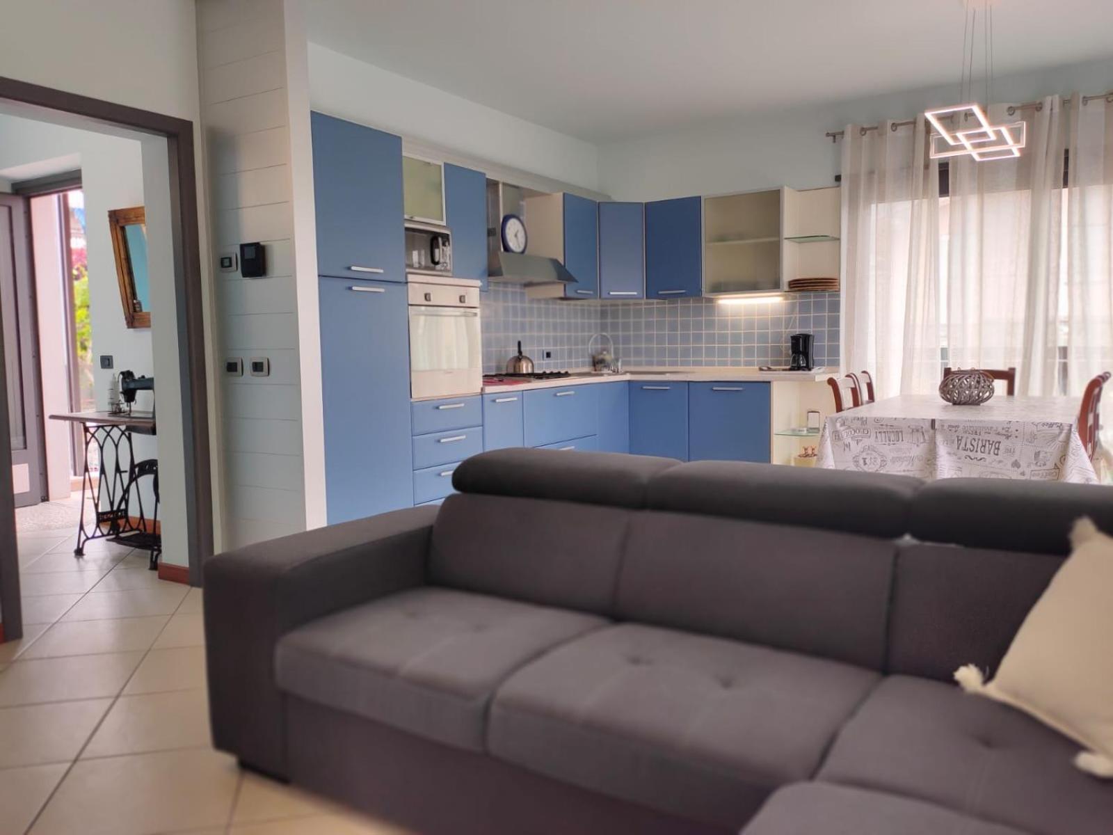 Garda Dreams Apartment Torri Del Benaco Exterior photo